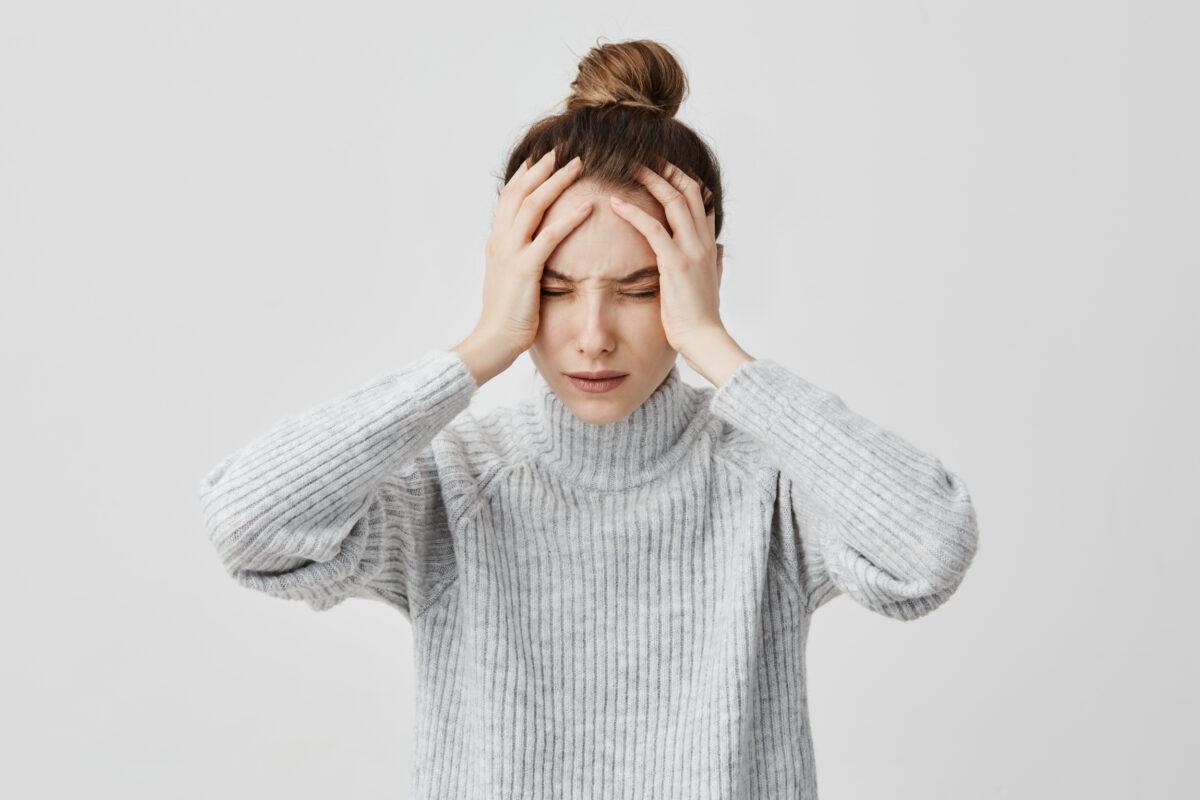 “Most headaches are harmless,” but your neuro warns you not to ignore these 3 signs