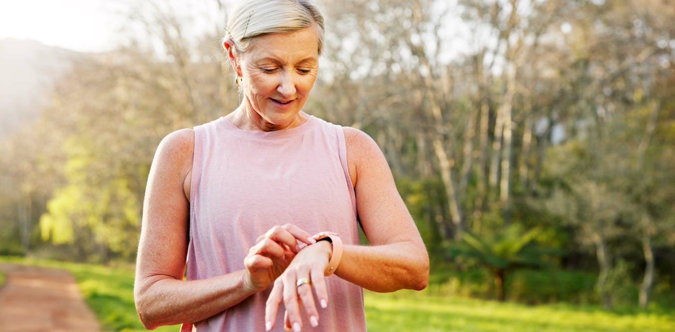 Fitness wearing devices can increase the number of years seven times likely that you will stick to training – new research