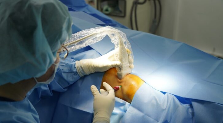 Knee stem cell injection gains attention as innovative treatment