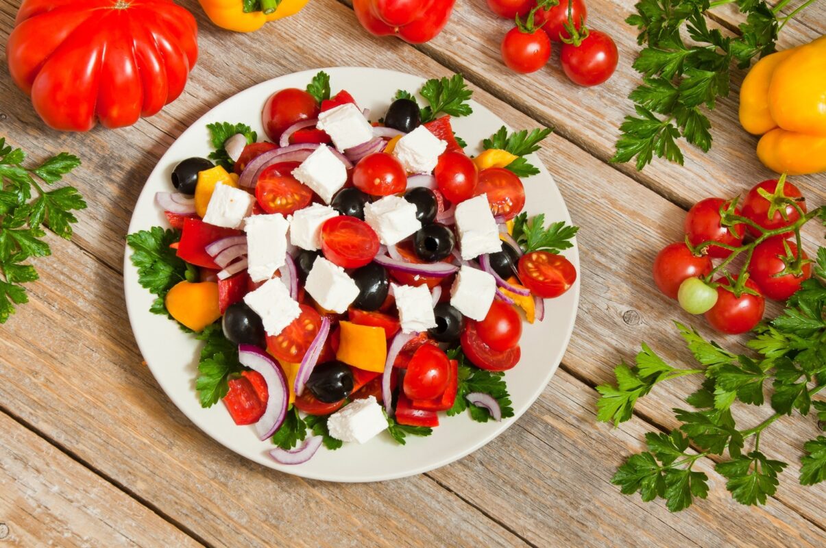 The Mediterranean diet wins by weight, but it misses memory in a diverse population