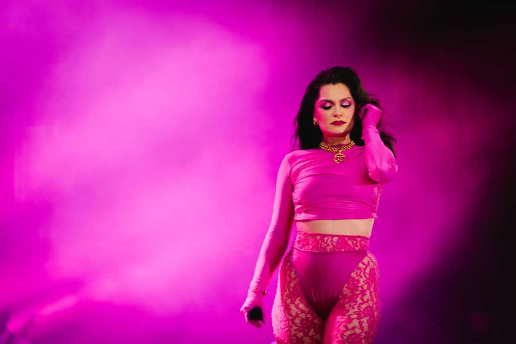 Jessie J cancels US concerts, postponing Great Britain and Europe dates back to 2026 in the health battle